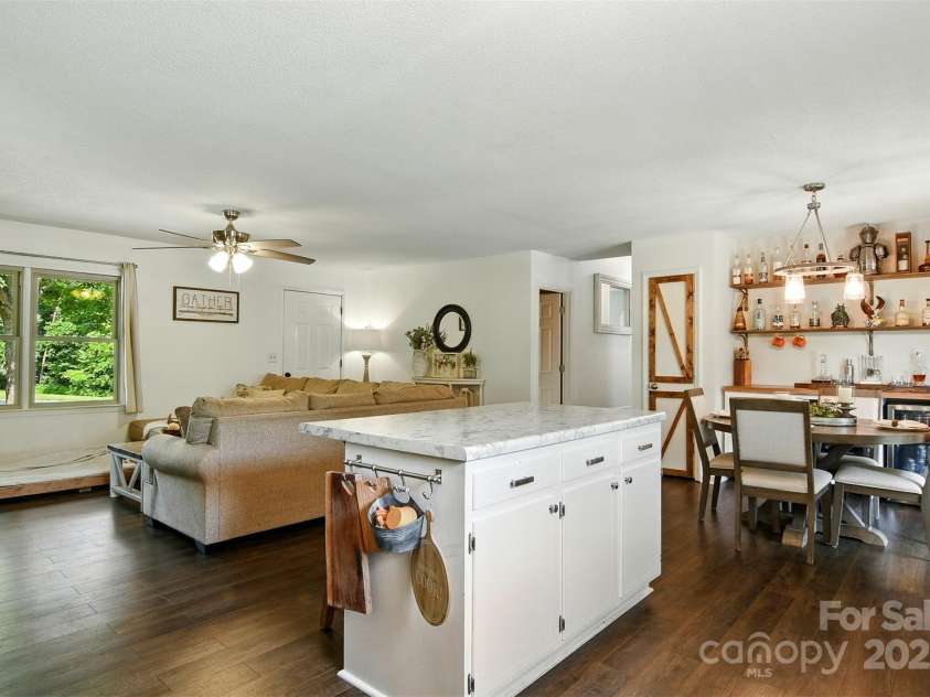 5378 Westwood Drive, Granite Falls, NC 28630.  MLS# CAR4268725, YatesRealty ID 22602. 