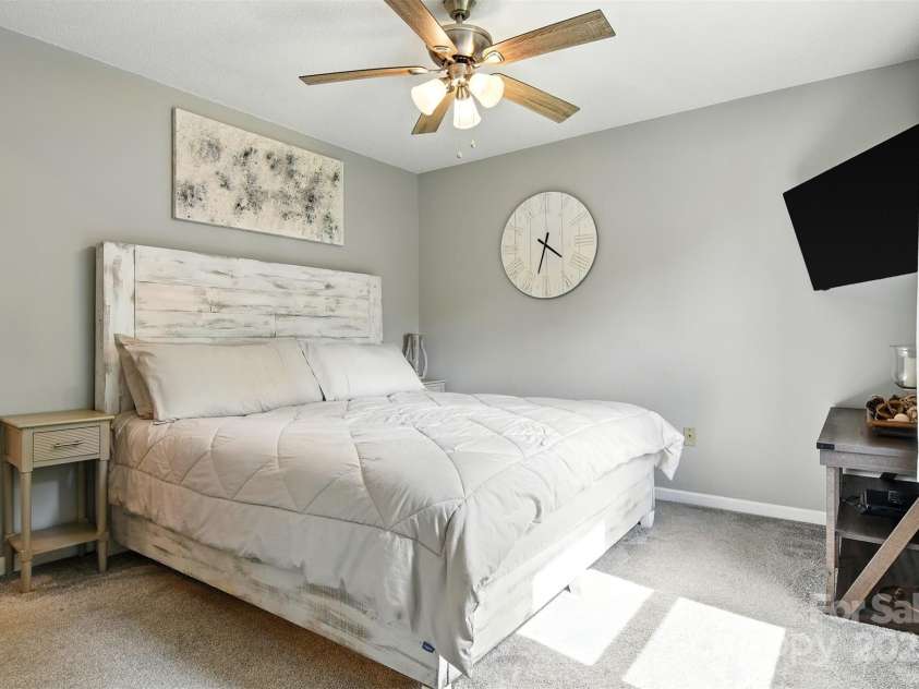 5378 Westwood Drive, Granite Falls, NC 28630.  MLS# CAR4268725, YatesRealty ID 22602. 