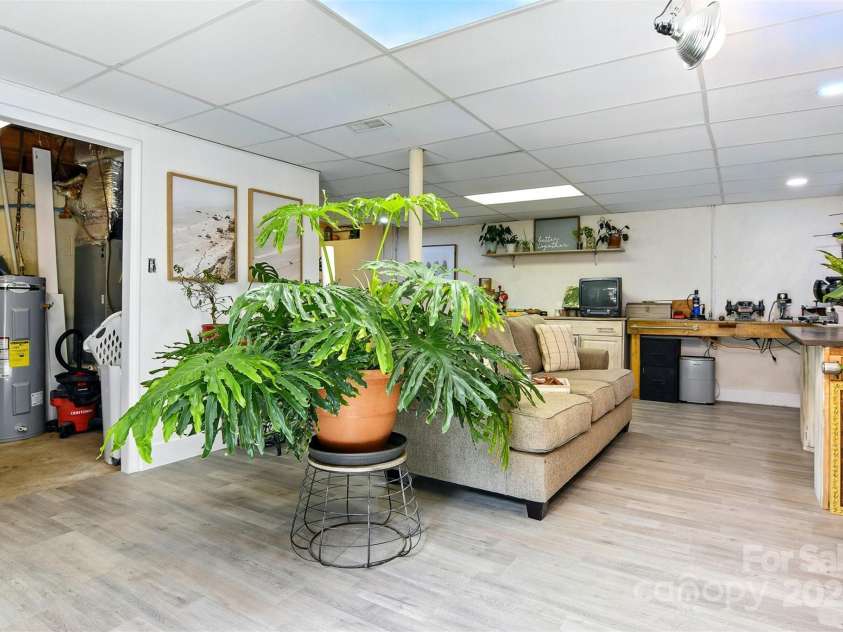 5378 Westwood Drive, Granite Falls, NC 28630.  MLS# CAR4268725, YatesRealty ID 22602. 