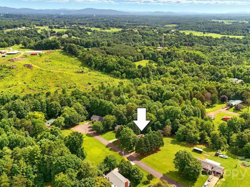 5378 Westwood Drive, Granite Falls, NC 28630.  MLS# CAR4268725, YatesRealty ID 22602. 