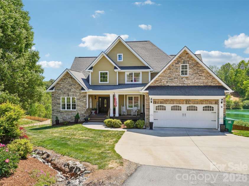 65 Horizon Way, Alexander, NC 28701.  MLS# CAR4376099, YatesRealty ID 22603. 