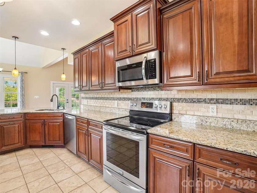 65 Horizon Way, Alexander, NC 28701.  MLS# CAR4376099, YatesRealty ID 22603. 