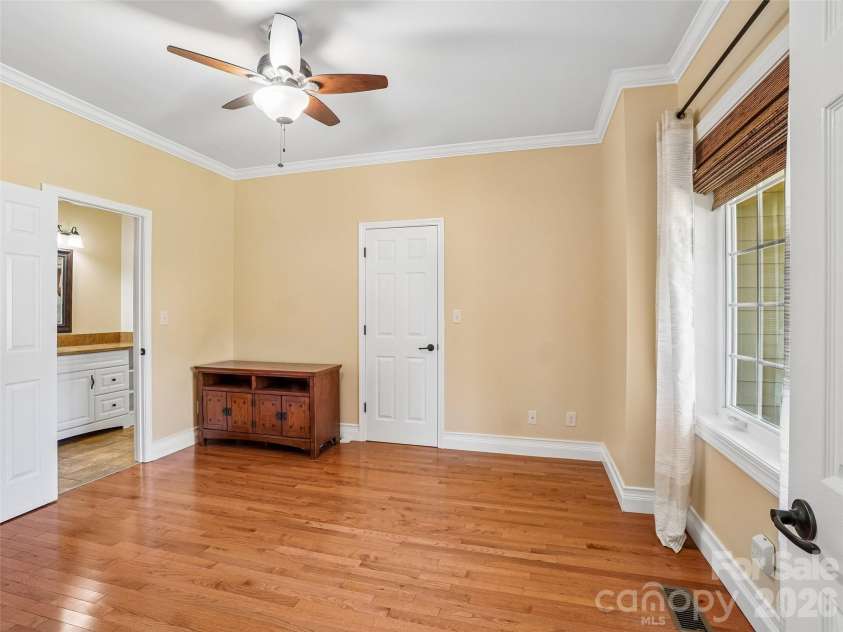 65 Horizon Way, Alexander, NC 28701.  MLS# CAR4376099, YatesRealty ID 22603. 