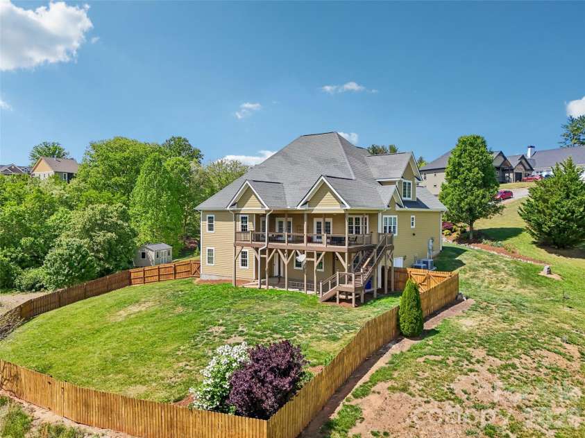 65 Horizon Way, Alexander, NC 28701.  MLS# CAR4376099, YatesRealty ID 22603. 