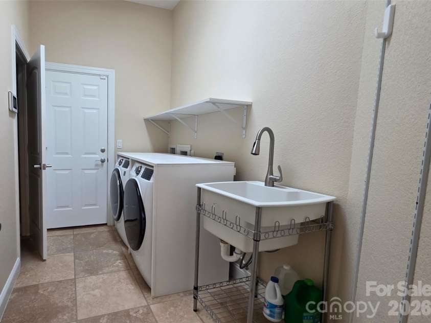 57 Talon Trail Lane, Etowah, NC 28729.  MLS# CAR4376789, YatesRealty ID 22604. 