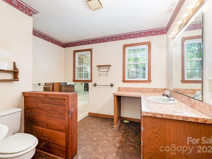 2415 Hargette Road, Monroe, NC 28112.  MLS# CAR4245405, YatesRealty ID 22605. 