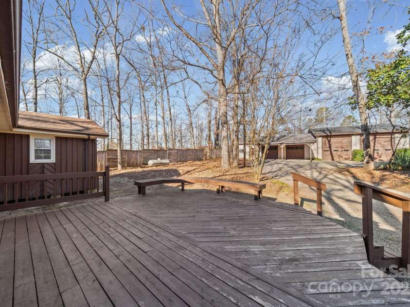 2415 Hargette Road, Monroe, NC 28112.  MLS# CAR4331531, YatesRealty ID 22605. 