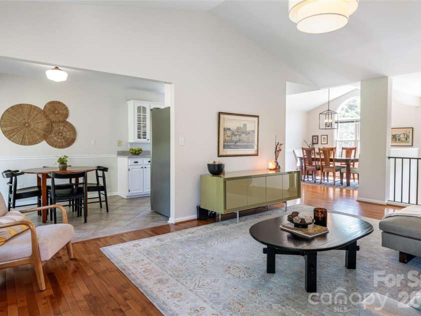 5 Mallory Meadows Court, Arden, NC 28704.  MLS# CAR4374327, YatesRealty ID 22605. 