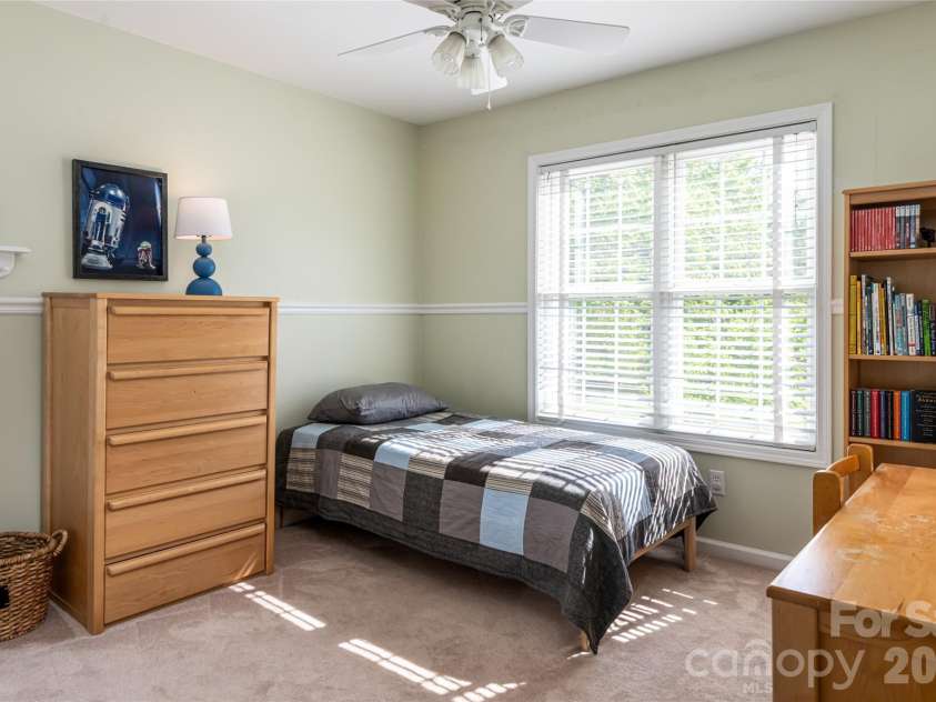 5 Mallory Meadows Court, Arden, NC 28704.  MLS# CAR4374327, YatesRealty ID 22605. 