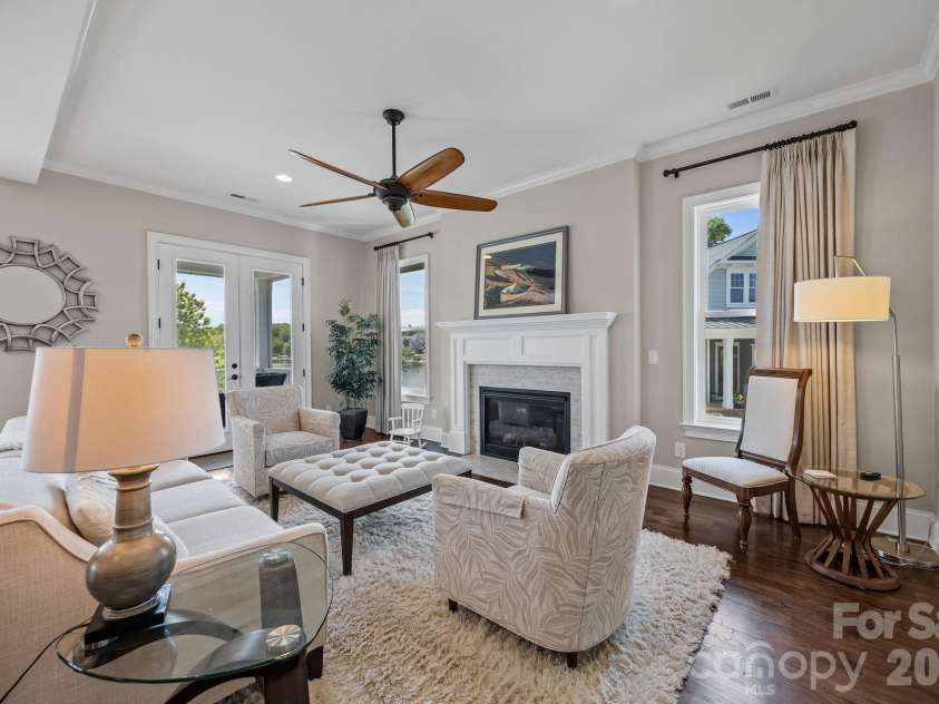 122 Sisters Cove Court, Mooresville, NC 28117.  MLS# CAR4368583, YatesRealty ID 22607. 