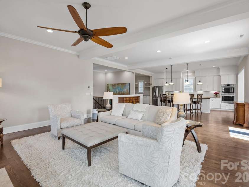 122 Sisters Cove Court, Mooresville, NC 28117.  MLS# CAR4368583, YatesRealty ID 22607. 