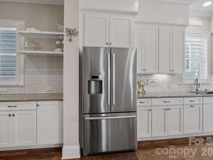 122 Sisters Cove Court, Mooresville, NC 28117.  MLS# CAR4368583, YatesRealty ID 22607. 