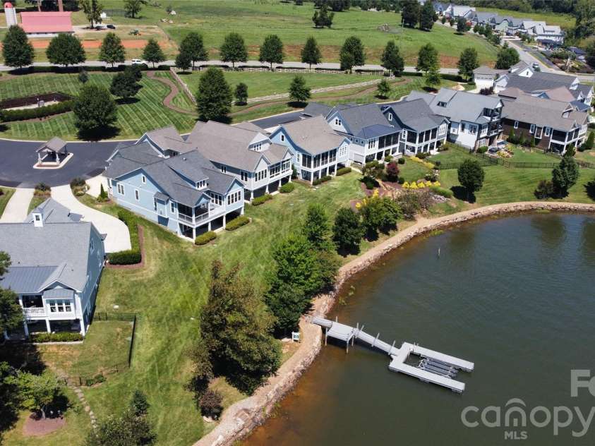 122 Sisters Cove Court, Mooresville, NC 28117.  MLS# CAR4368583, YatesRealty ID 22607. 