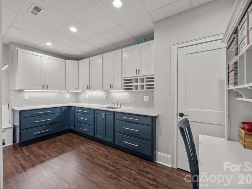 122 Sisters Cove Court, Mooresville, NC 28117.  MLS# CAR4368583, YatesRealty ID 22607. Craft room