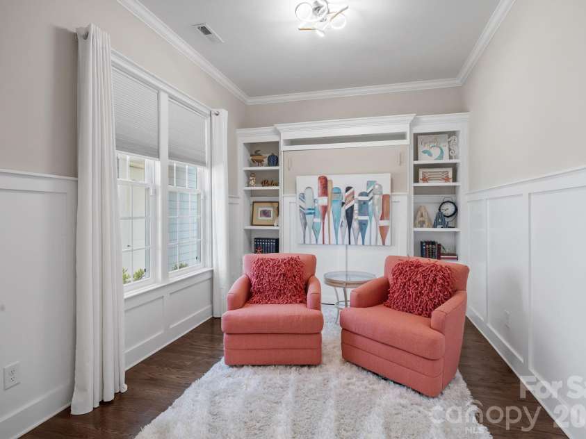 122 Sisters Cove Court, Mooresville, NC 28117.  MLS# CAR4368583, YatesRealty ID 22607. Main Level Flex Room with Murphy Bed