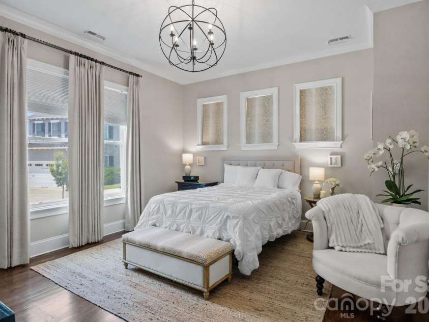 122 Sisters Cove Court, Mooresville, NC 28117.  MLS# CAR4368583, YatesRealty ID 22607. Primary Bedroom
