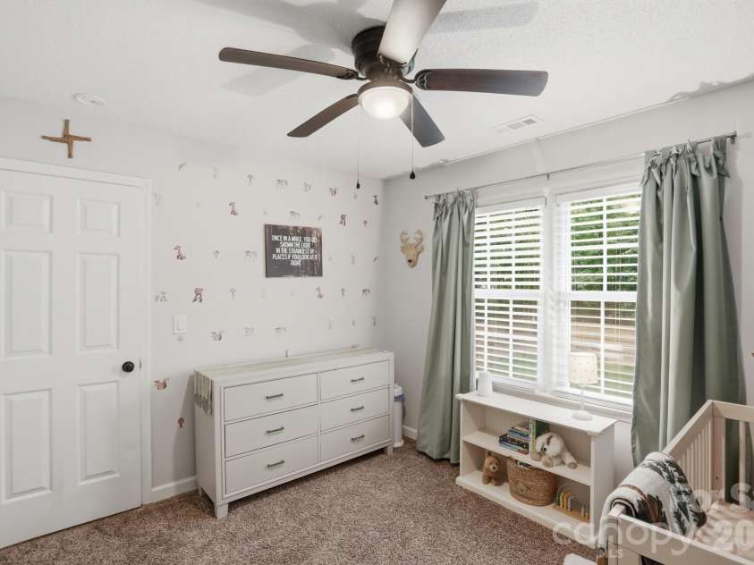 10646 Hall Drive, Charlotte, NC 28270.  MLS# CAR4370034, YatesRealty ID 22609. 