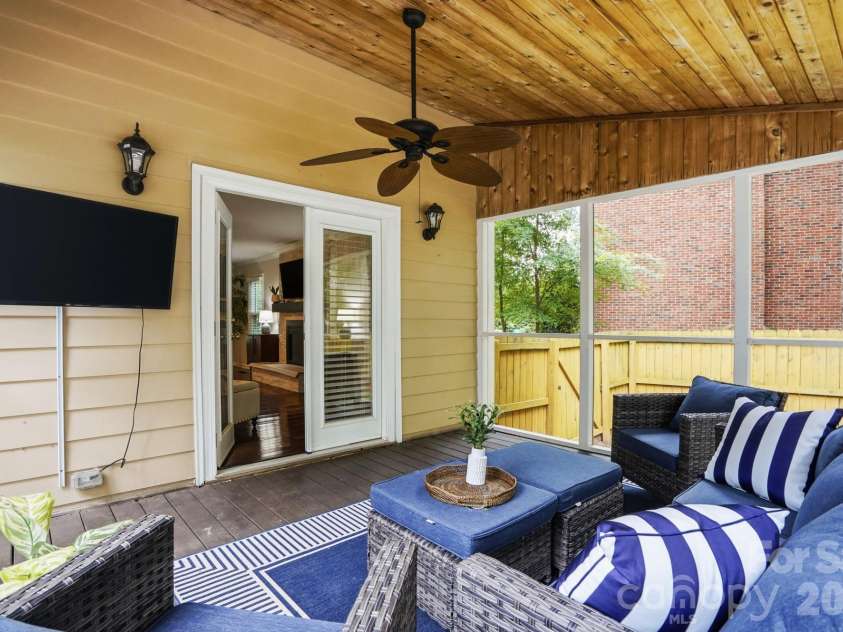 10646 Hall Drive, Charlotte, NC 28270.  MLS# CAR4370034, YatesRealty ID 22609. 