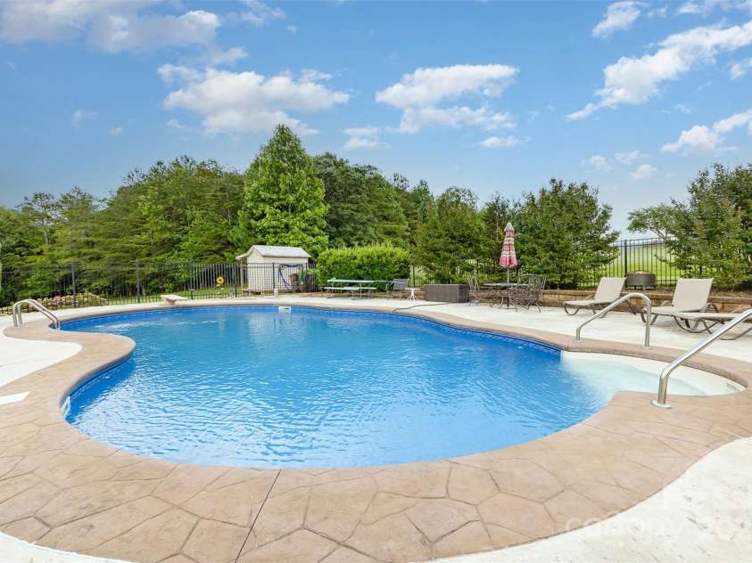 3068 Green Acres Lane, Claremont, NC 28610.  MLS# CAR4270534, YatesRealty ID 22609. 