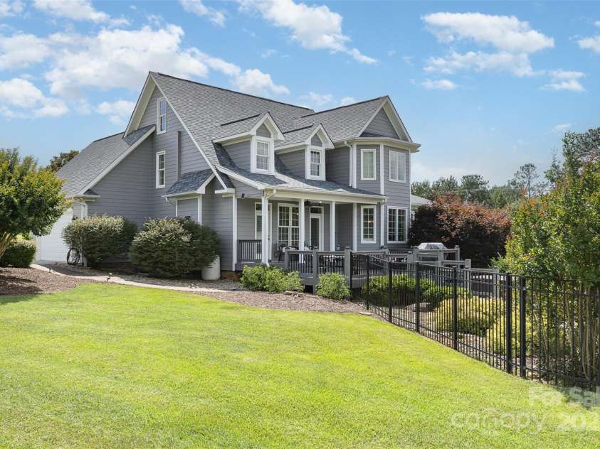 3068 Green Acres Lane, Claremont, NC 28610.  MLS# CAR4270534, YatesRealty ID 22609. 