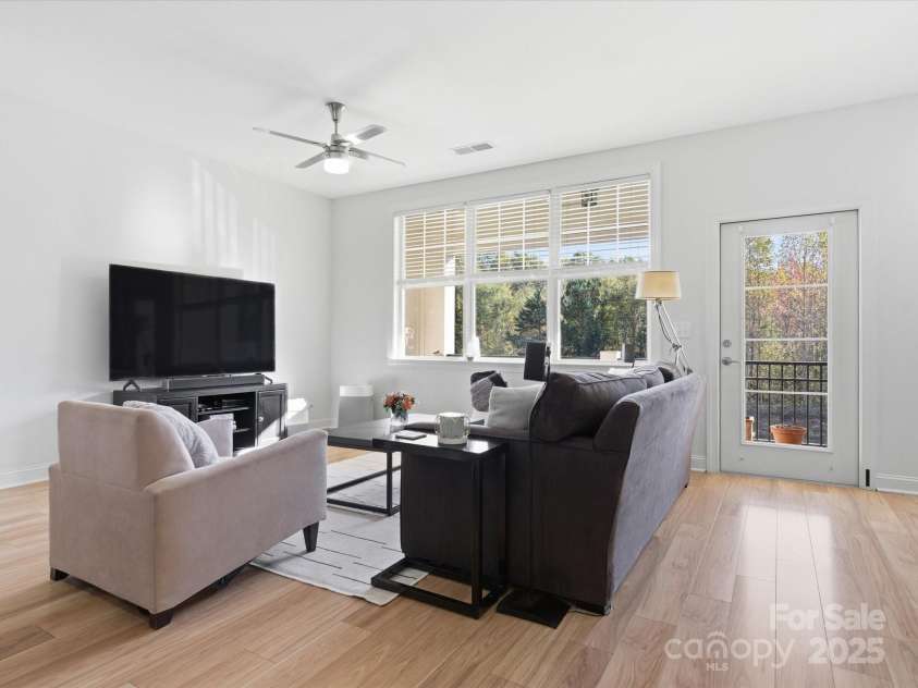 119 Steinbeck Way, Mooresville, NC 28117.  MLS# CAR4319109, YatesRealty ID 2261. 