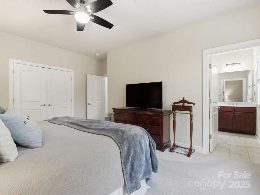 119 Steinbeck Way, Mooresville, NC 28117.  MLS# CAR4319109, YatesRealty ID 2261. 