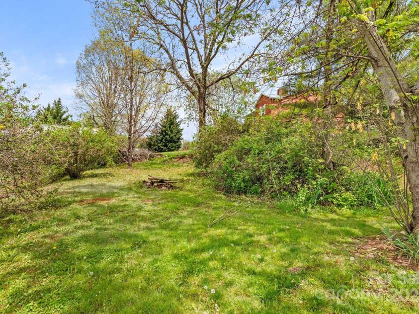 412 Trammell Avenue, Canton, NC 28716.  MLS# CAR4249273, YatesRealty ID 2261. Additional backyard area