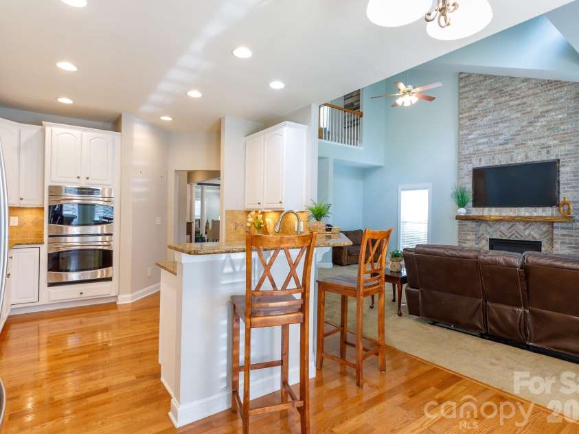 4017 Sandy Trail, Fort Mill, SC 29707.  MLS# CAR4378374, YatesRealty ID 22610. 