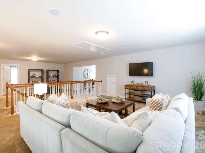 4017 Sandy Trail, Fort Mill, SC 29707.  MLS# CAR4378374, YatesRealty ID 22610. 