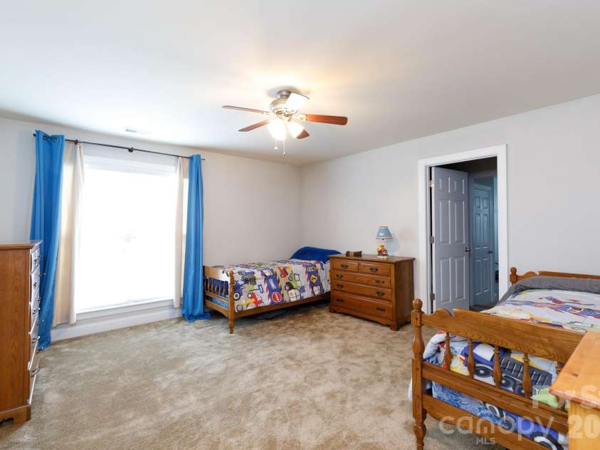 4017 Sandy Trail, Fort Mill, SC 29707.  MLS# CAR4378374, YatesRealty ID 22610. 