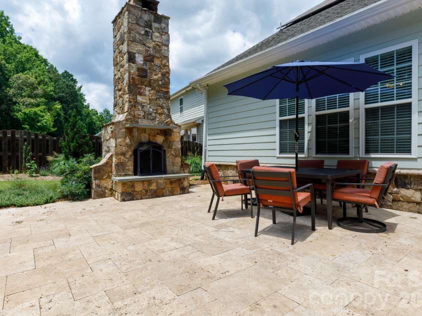 4017 Sandy Trail, Fort Mill, SC 29707.  MLS# CAR4378374, YatesRealty ID 22610. 