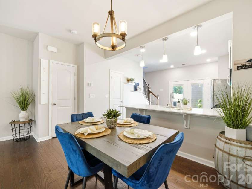 6913 Walnut Branch Lane, Charlotte, NC 28277.  MLS# CAR4380084, YatesRealty ID 22611. 