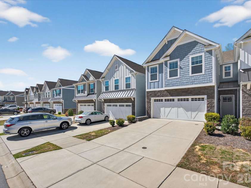 6531 Kinder Lane, Lancaster, SC 29720.  MLS# CAR4380707, YatesRealty ID 22612. 