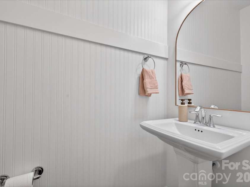 6531 Kinder Lane, Lancaster, SC 29720.  MLS# CAR4380707, YatesRealty ID 22612. 