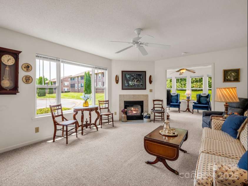 1901 Deermouse Way, Hendersonville, NC 28792.  MLS# CAR4273118, YatesRealty ID 22613. 