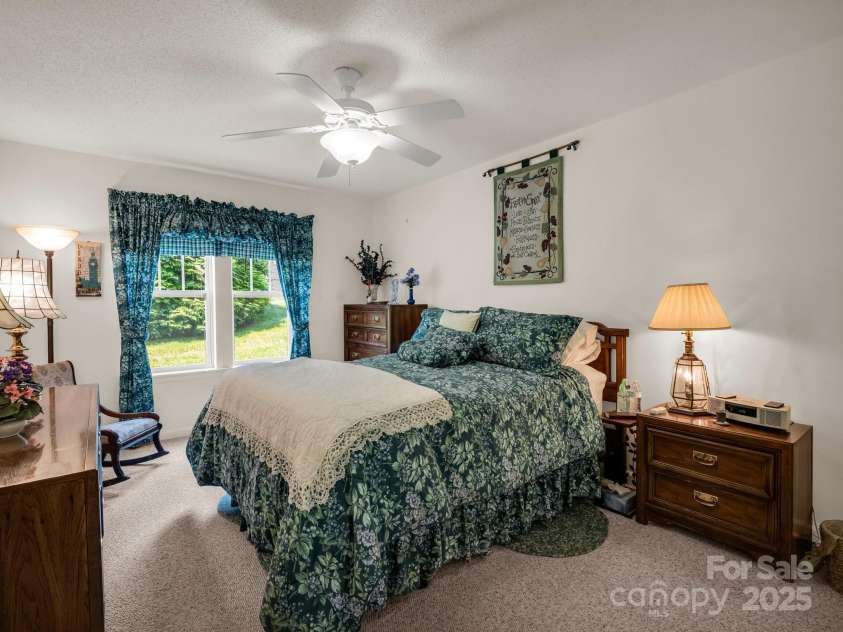 1901 Deermouse Way, Hendersonville, NC 28792.  MLS# CAR4273118, YatesRealty ID 22613. Primary Bedroom w/Double Closets