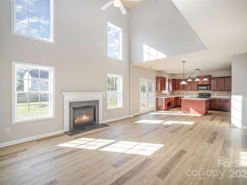 5805 Lindley Crescent Drive, Indian Trail, NC 28079.  MLS# CAR4272486, YatesRealty ID 22614. 