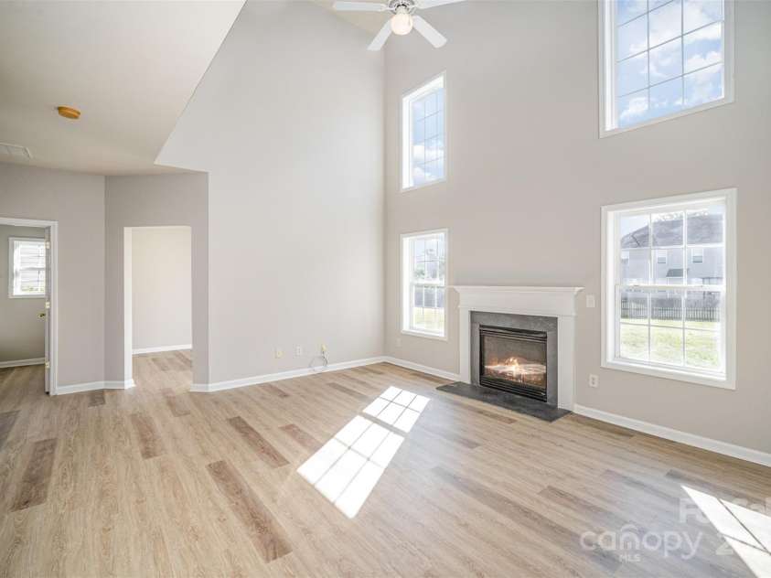 5805 Lindley Crescent Drive, Indian Trail, NC 28079.  MLS# CAR4272486, YatesRealty ID 22614. 