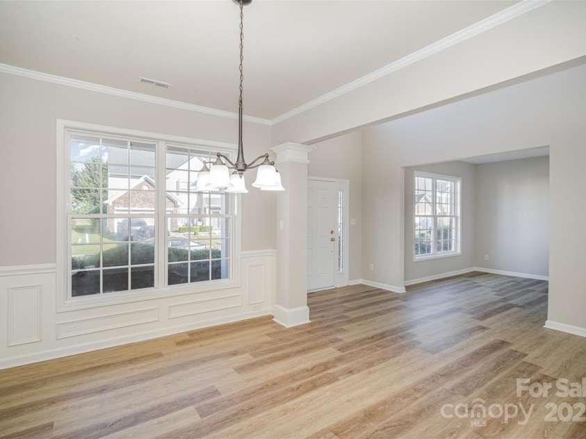 5805 Lindley Crescent Drive, Indian Trail, NC 28079.  MLS# CAR4272486, YatesRealty ID 22614. 