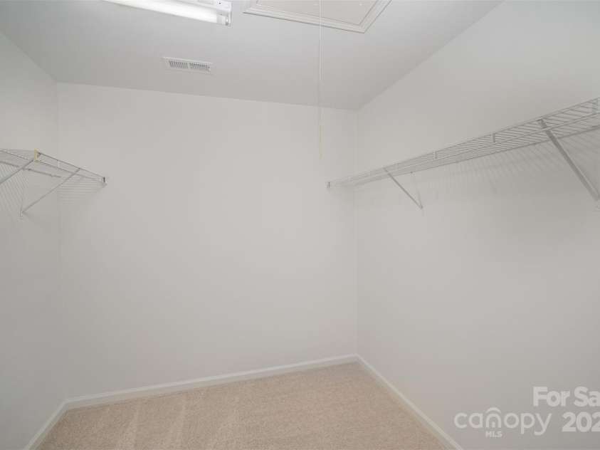 5805 Lindley Crescent Drive, Indian Trail, NC 28079.  MLS# CAR4272486, YatesRealty ID 22614. 