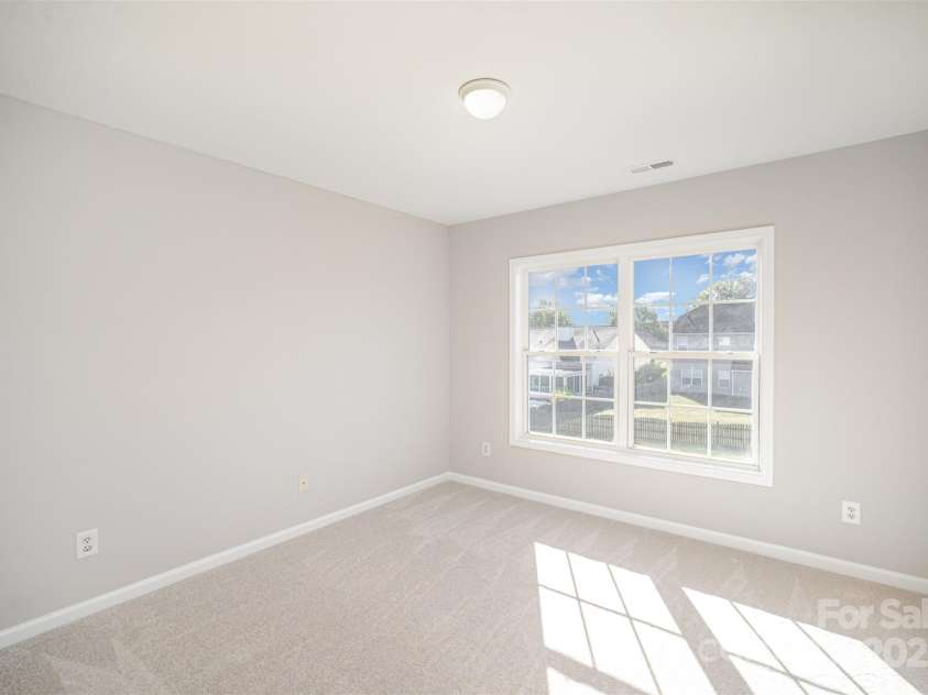 5805 Lindley Crescent Drive, Indian Trail, NC 28079.  MLS# CAR4272486, YatesRealty ID 22614. 