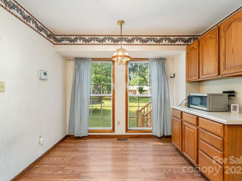 614 Peeler Street, Salisbury, NC 28146.  MLS# CAR4272659, YatesRealty ID 22615. 