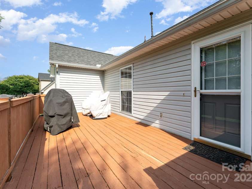 614 Peeler Street, Salisbury, NC 28146.  MLS# CAR4272659, YatesRealty ID 22615. 