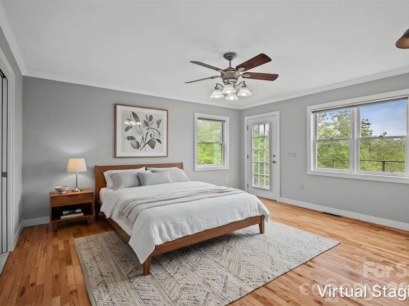 77 Paradise Ridge, Marshall, NC 28753.  MLS# CAR4381435, YatesRealty ID 22617. Virtually Staged