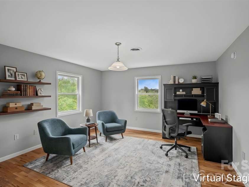 77 Paradise Ridge, Marshall, NC 28753.  MLS# CAR4381435, YatesRealty ID 22617. Virtually Staged