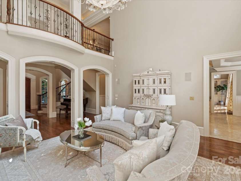 9110 Woodhall Lake Drive, Waxhaw, NC 28173.  MLS# CAR4274235, YatesRealty ID 22617. 