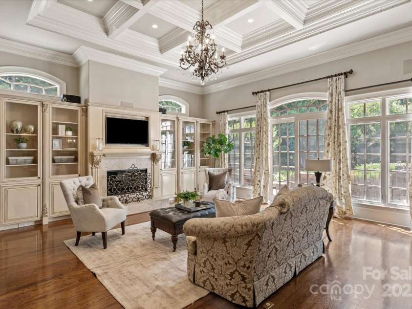 9110 Woodhall Lake Drive, Waxhaw, NC 28173.  MLS# CAR4274235, YatesRealty ID 22617. 