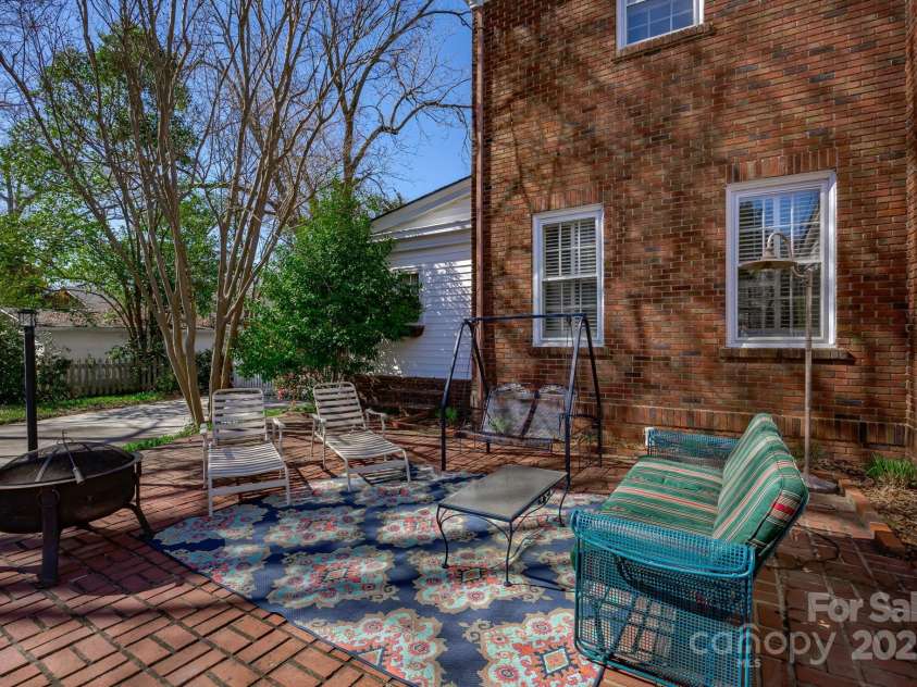 211 Liberty Street, Winnsboro, SC 29180.  MLS# CAR4235636, YatesRealty ID 22618. 