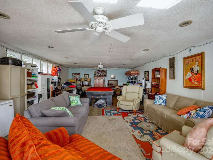 211 Liberty Street, Winnsboro, SC 29180.  MLS# CAR4235636, YatesRealty ID 22618. 
