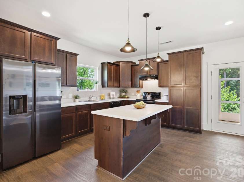 133 Parkmont Drive, Troutman, NC 28166.  MLS# CAR4381448, YatesRealty ID 22619. 